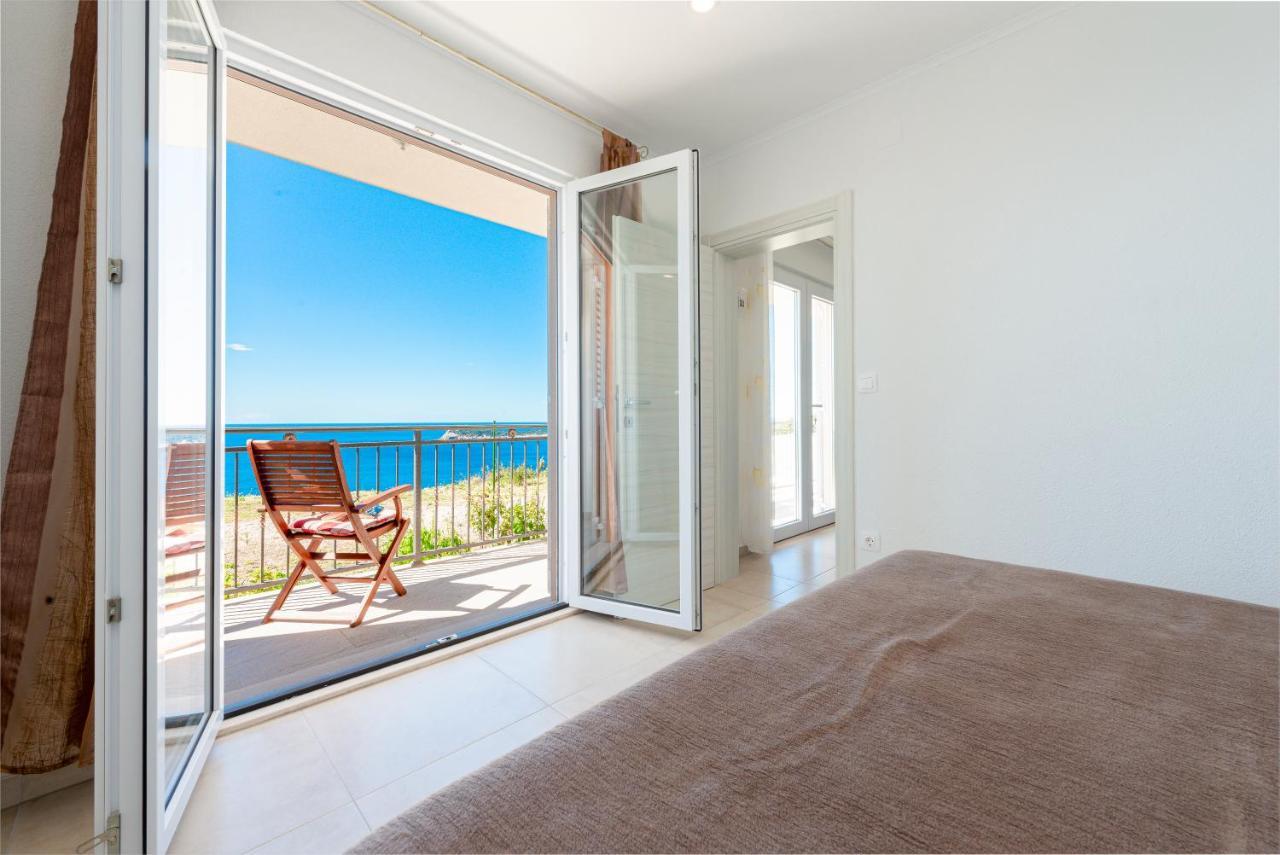 Apartments Mrkan 챠브타트 외부 사진