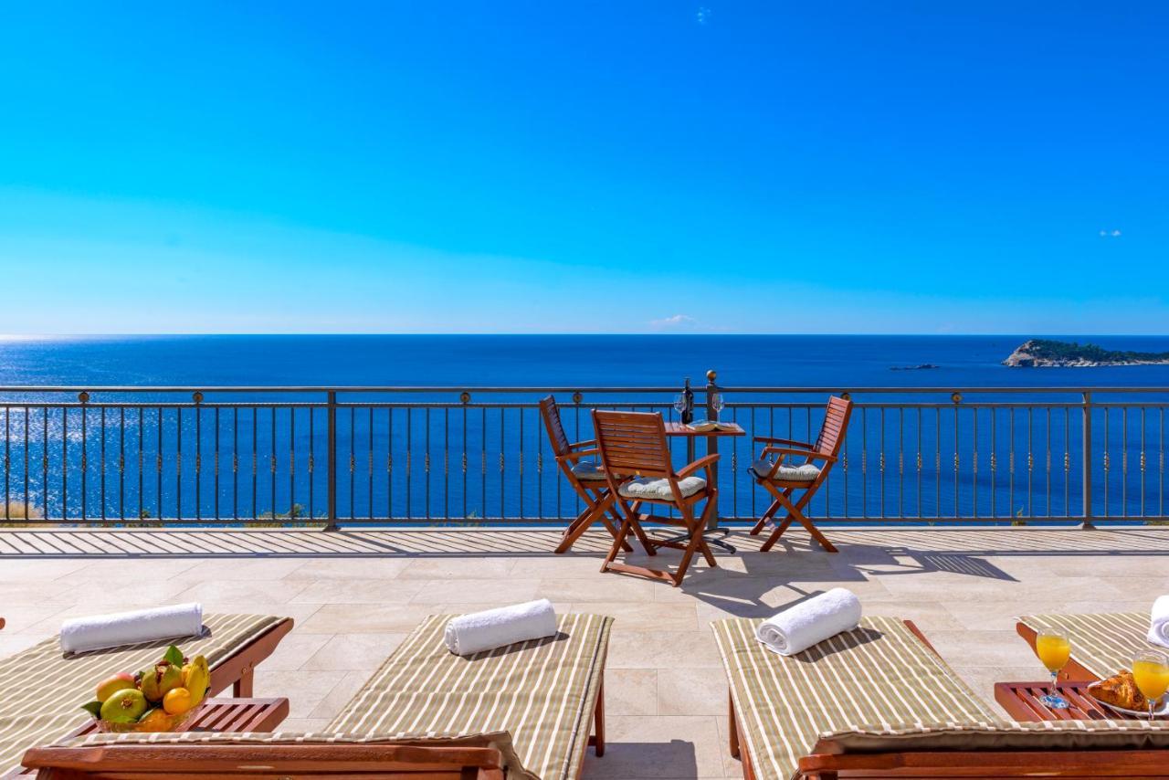 Apartments Mrkan 챠브타트 외부 사진