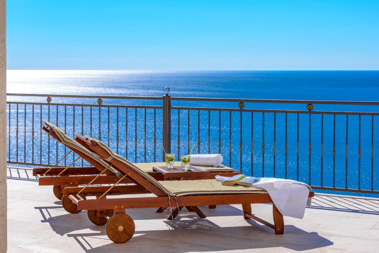 Apartments Mrkan 챠브타트 외부 사진