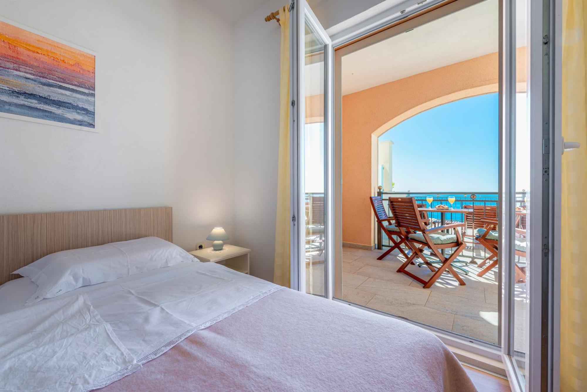 Apartments Mrkan 챠브타트 객실 사진