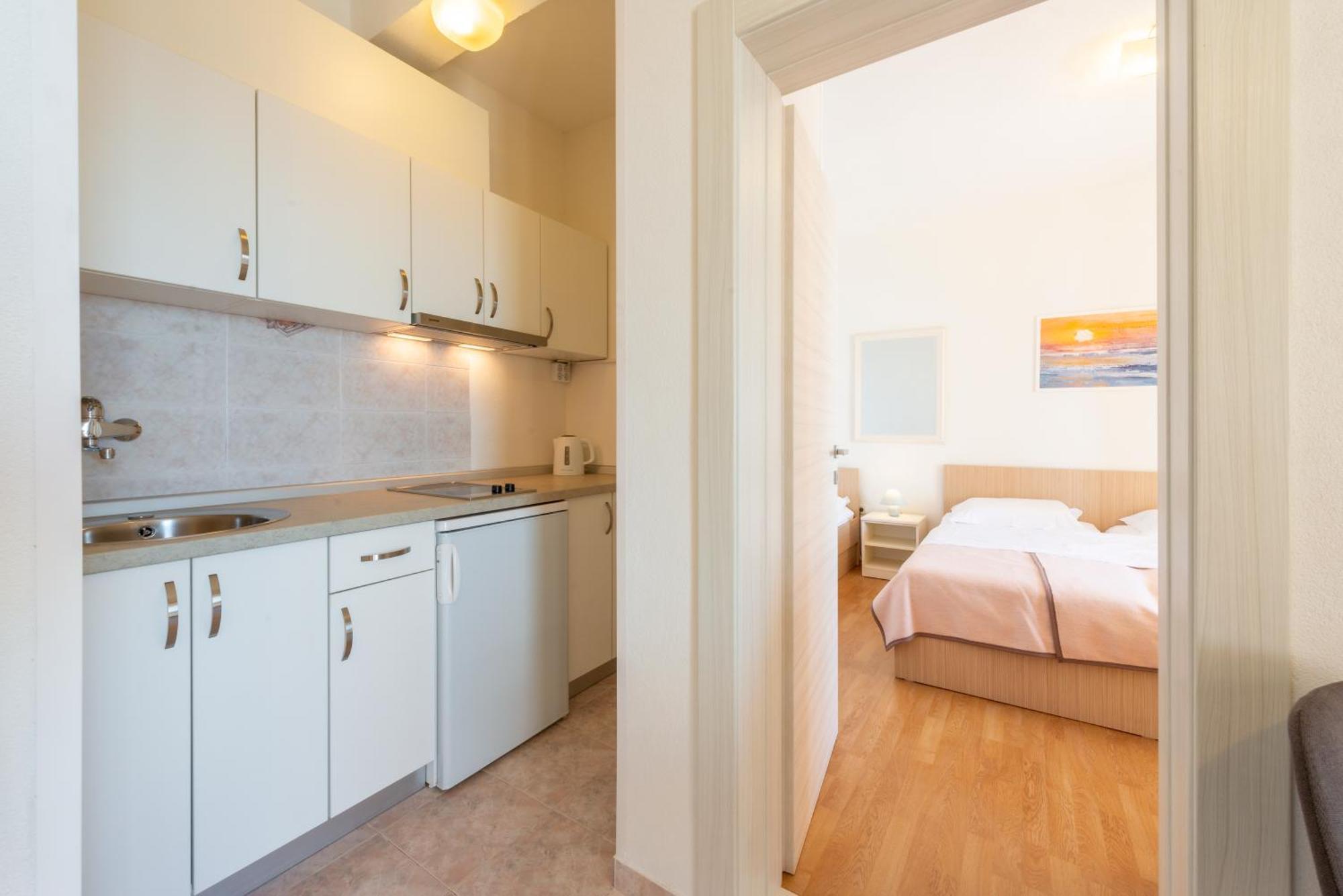 Apartments Mrkan 챠브타트 객실 사진